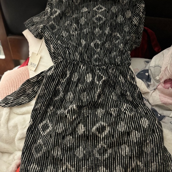 Ana a new approach Wrap dress with side tie. Black and white striped - Picture 2 of 9
